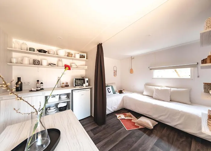 キャンピング セレニッシマ マルコンテンタ