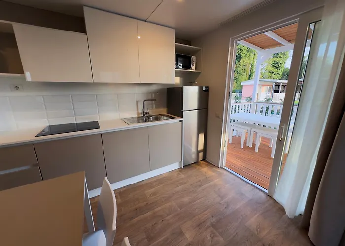 キャンプ場 キャンピング セレニッシマ