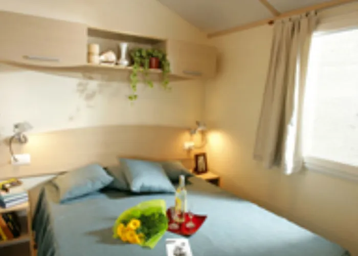 キャンピング セレニッシマ マルコンテンタ