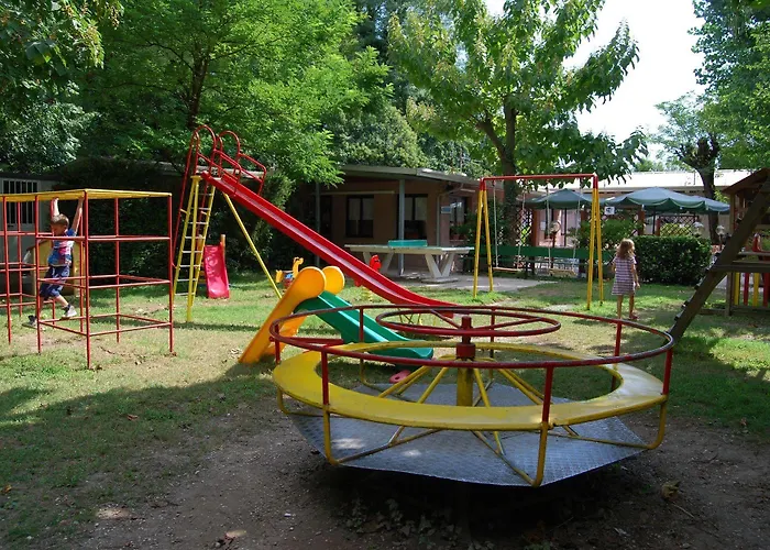 Serenissima Kemp Malcontenta