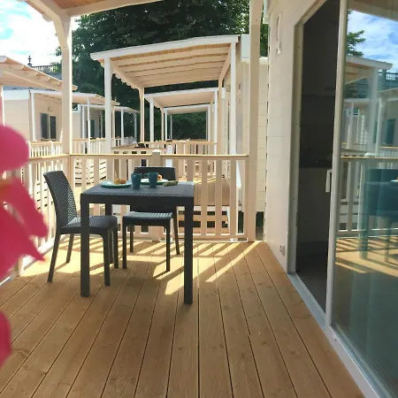 Serenissima Kamp alanı 3*